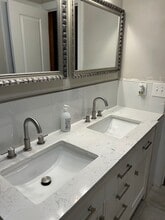 Building Photo - 9100 W Mount Dr