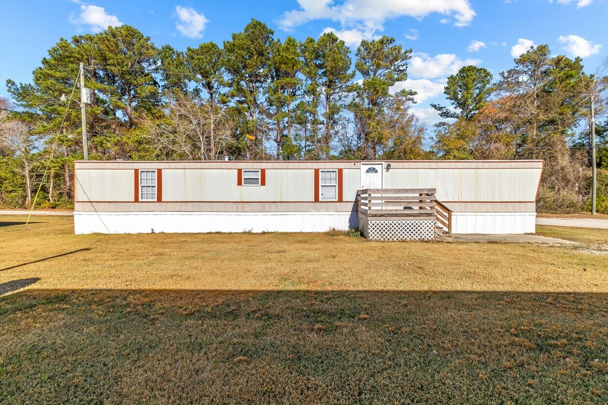 Primary Photo - 119 Starwood Cir