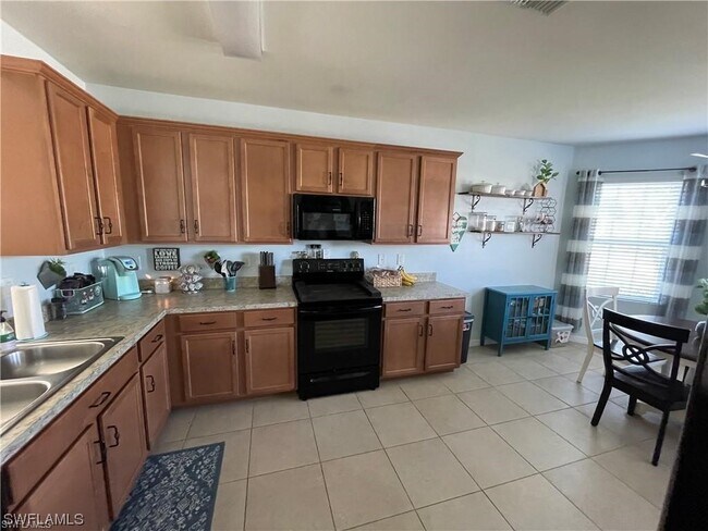 Foto del edificio - 216 SW 21st Ln