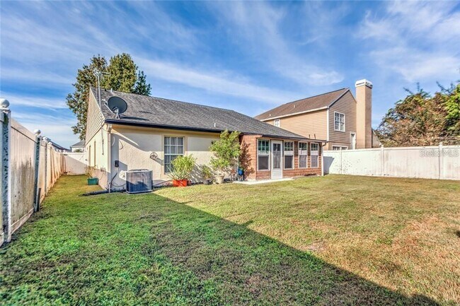 Building Photo - 8467 Fort Thomas Way