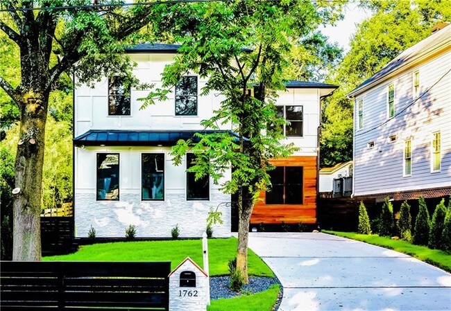 Foto del edificio - 1762 Defoor Ave NW