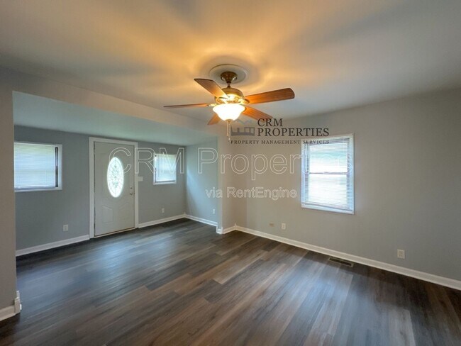 Foto del edificio - 1230 S Jay St