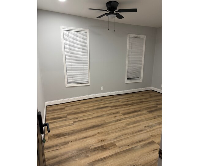 Foto del edificio - 3113 Presbury St