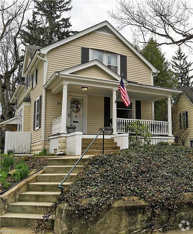 Building Photo - 58 Bellview St