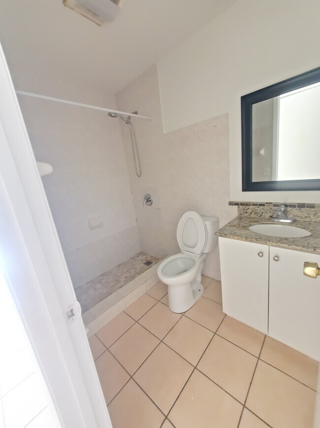 Bathroom - 2330 W 60th St