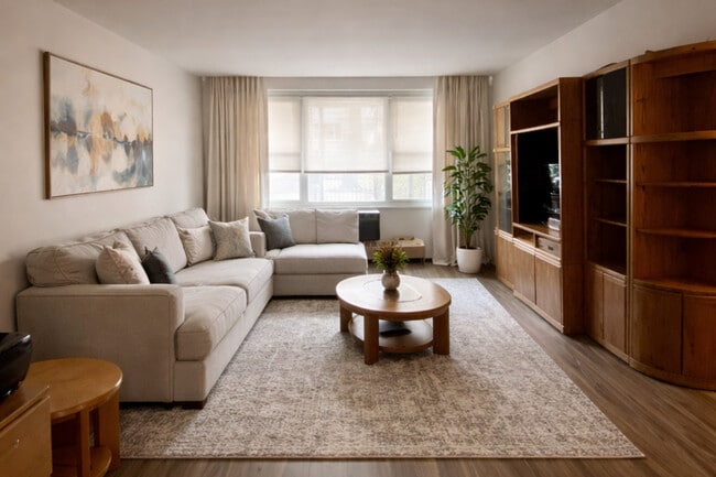 Photo - 3215 Avenue H Apartment