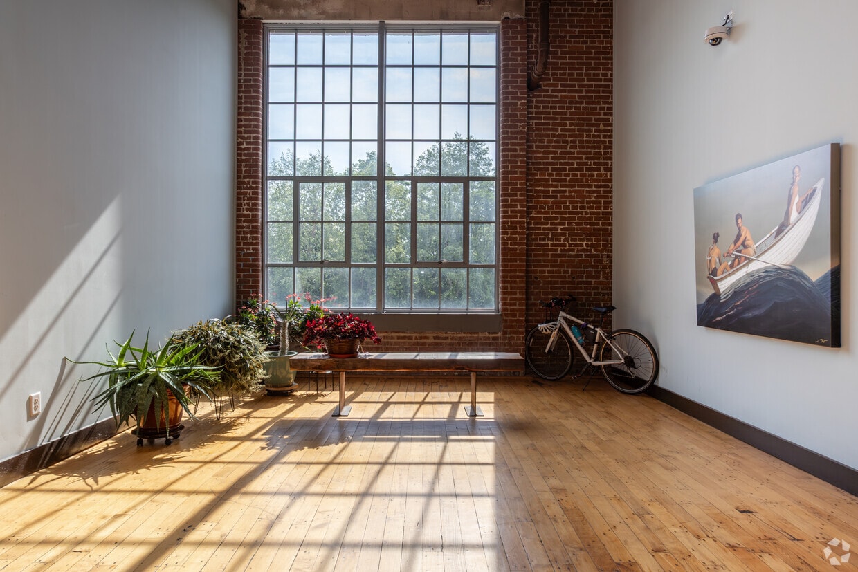 The Lofts at Swift Mill 1510 6th Ave Columbus, GA 31901