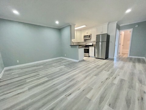 Foto del edificio - 1021 N Normandie Ave