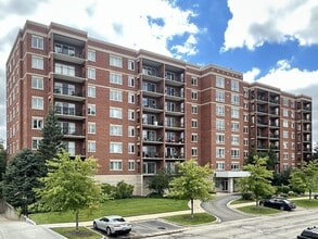 Building Photo - 5555 N Cumberland Ave