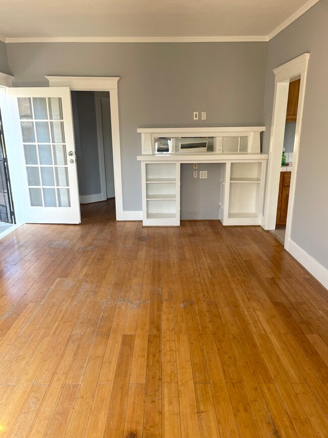 living room - 1922 E 4th St