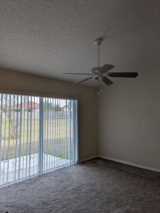 Building Photo - 308 Shelby Brooke Dr