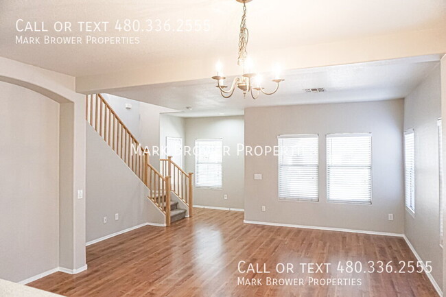Foto del edificio - 3882 E Jasper Dr