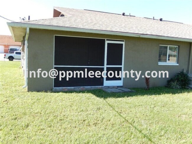 Foto del edificio - Southeast Cape Coral