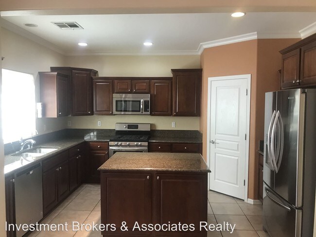Building Photo - 5514 Moonlight Gardens St