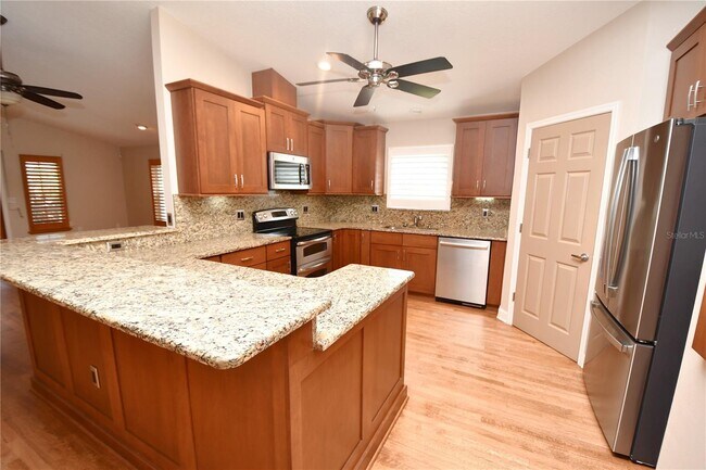 Building Photo - 116 Lorraine St