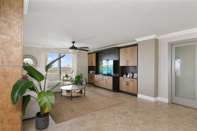 Building Photo - 1500 S Ocean Dr