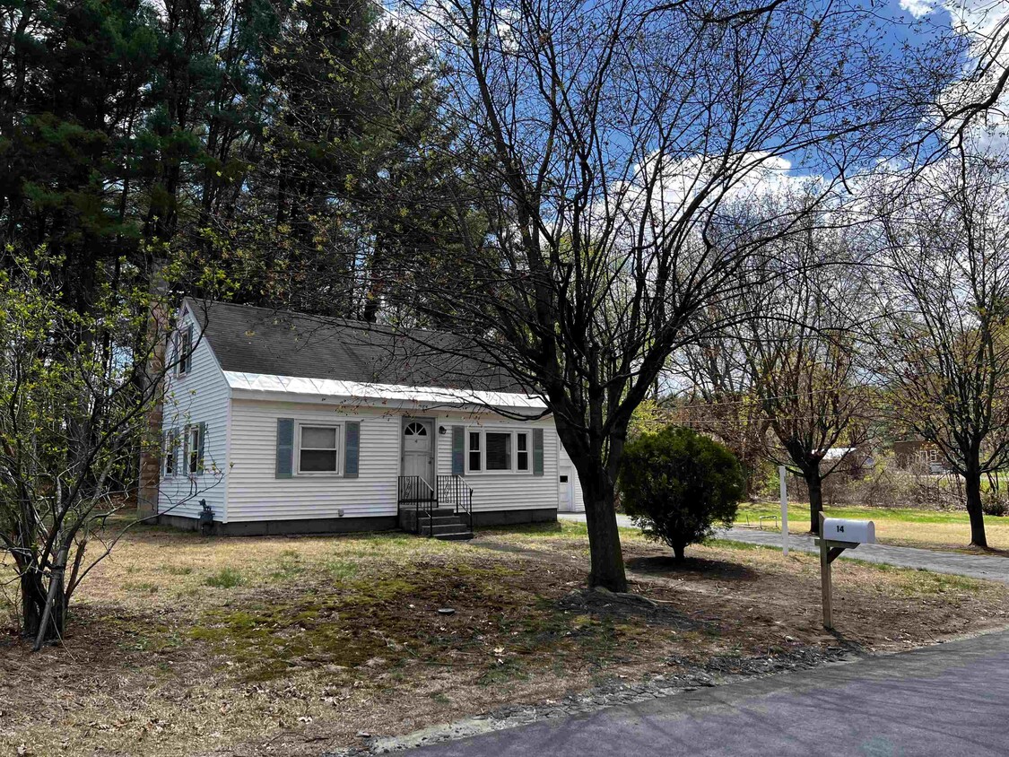 Primary Photo - 14 Atwood Ave