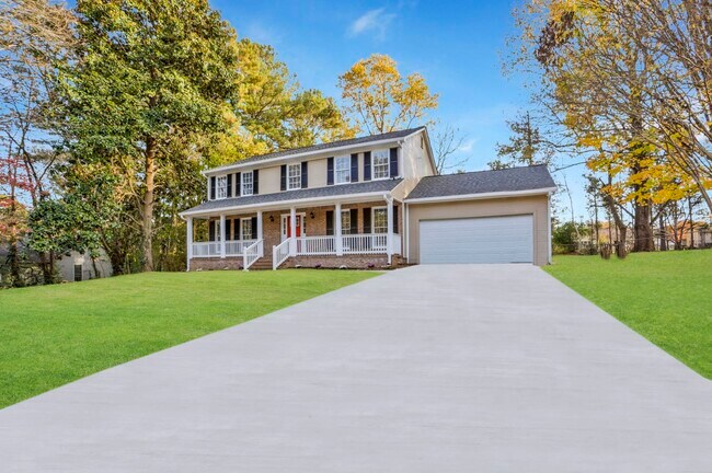 Foto del edificio - 1243 Tinderbox Ln Nw