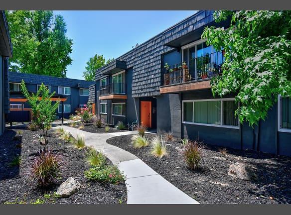 Foto principal - 935 Johnfer Way
