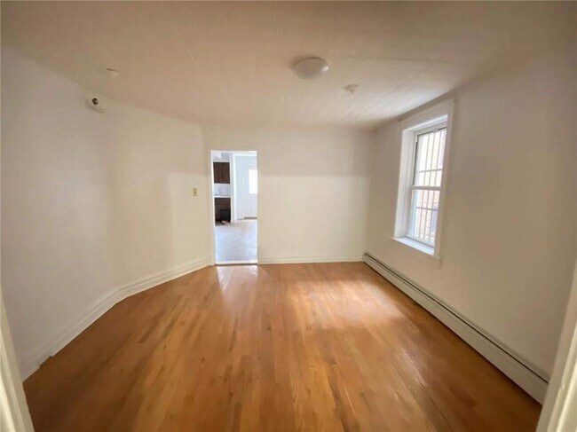 Building Photo - 412 73rd St