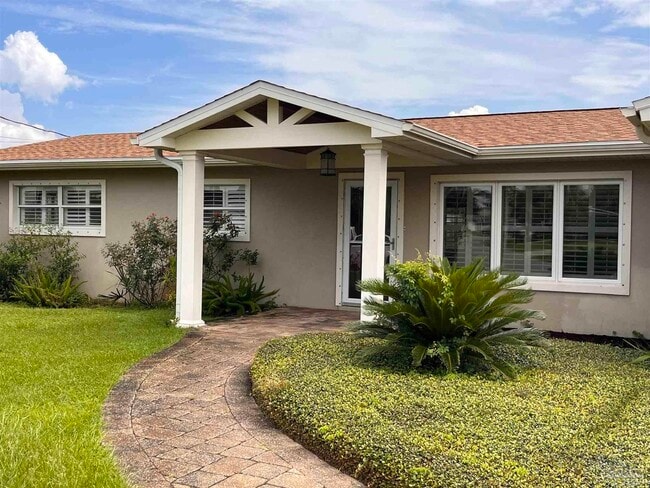 Foto del edificio - 1054 Edgewater Ln