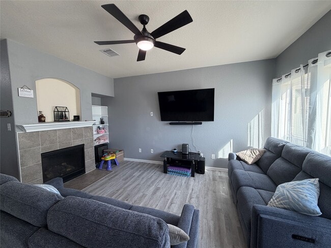 Building Photo - 15218 Loys Coves Ct