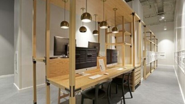 Foto del edificio - 833 N Clark St