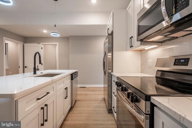 Foto del edificio - 713 S Mildred St