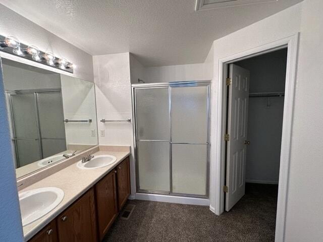 Building Photo - 23736 Broadmoor Dr