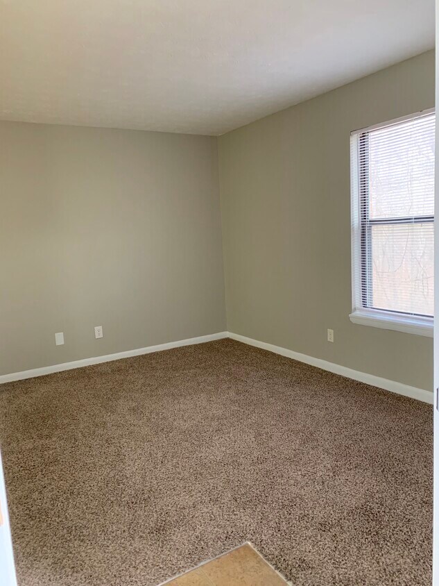 100 Valley View Dr, Dickson, TN 37055 Apartments in Dickson, TN