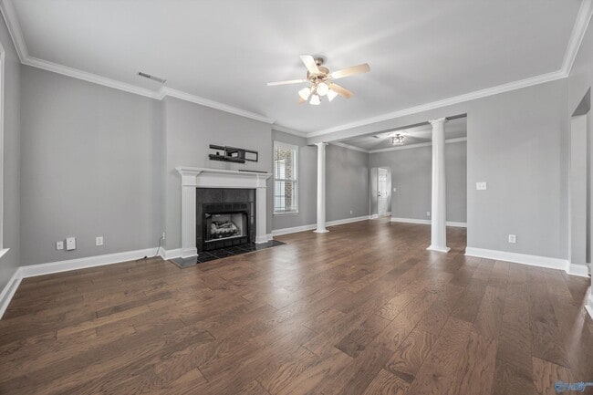 Foto del edificio - 5104 Frankford Dr SE
