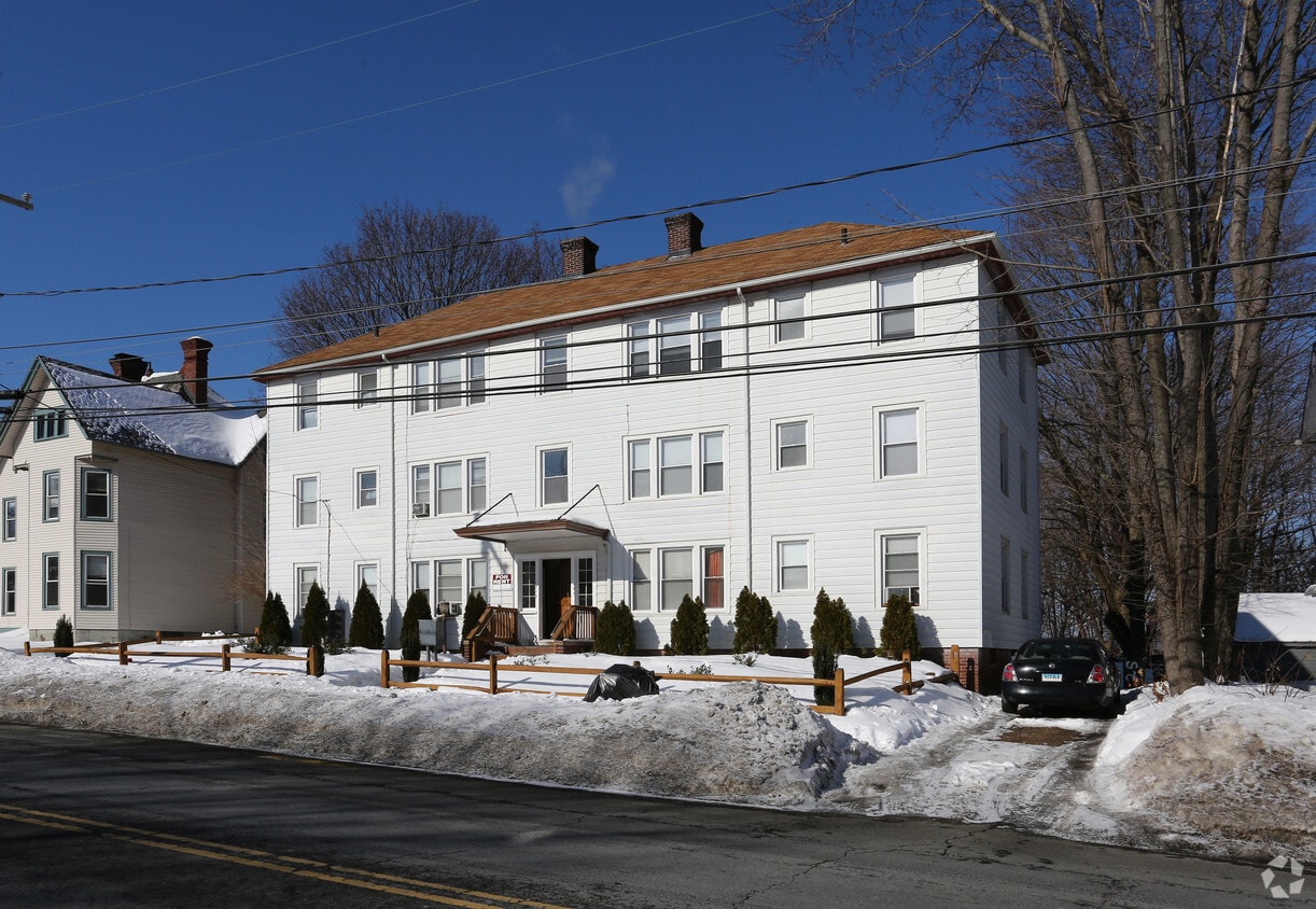 690 Broad St, Meriden, CT 06450 Apartments in Meriden, CT