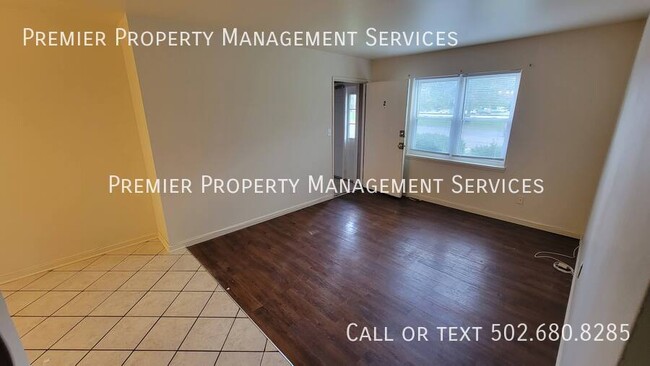 Building Photo - Affordable One Bedroom off La Grange Road