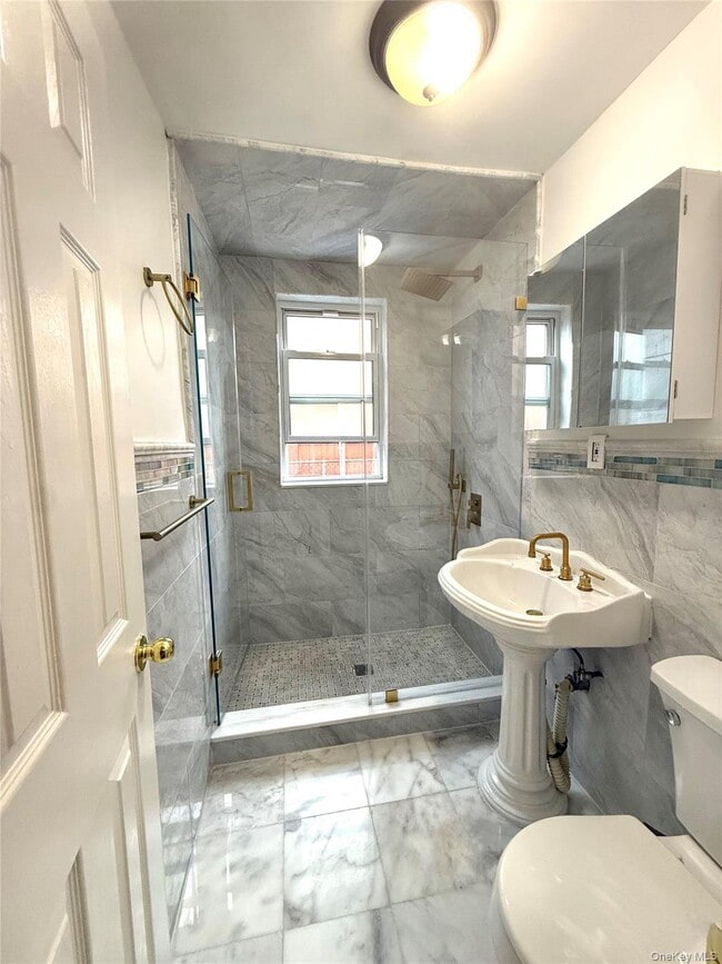 Building Photo - 1145 Astor Ave