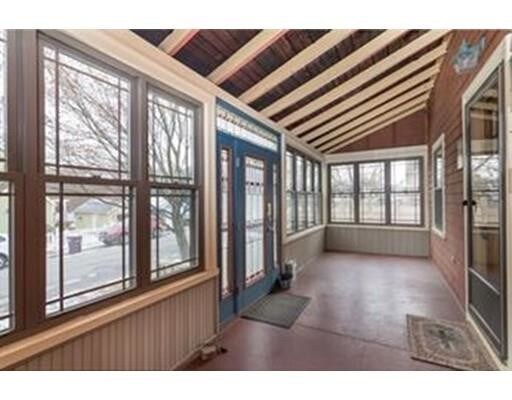 Building Photo - 16 Bicknell Rd
