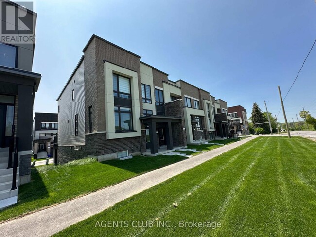 Building Photo - 761 Conlin Rd E