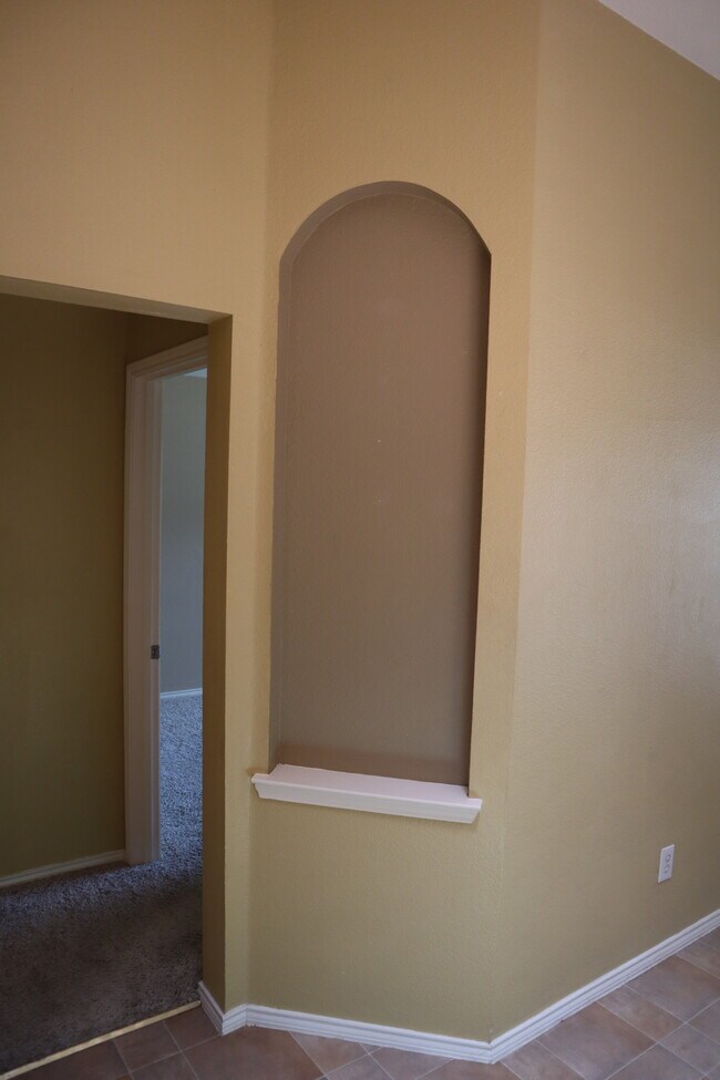 Foto del edificio - 1000 Warbler Ln