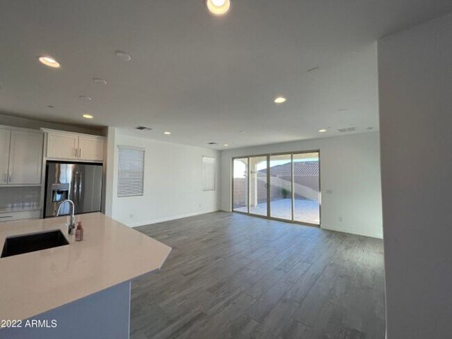 Foto del edificio - 12553 W Calle de Sol