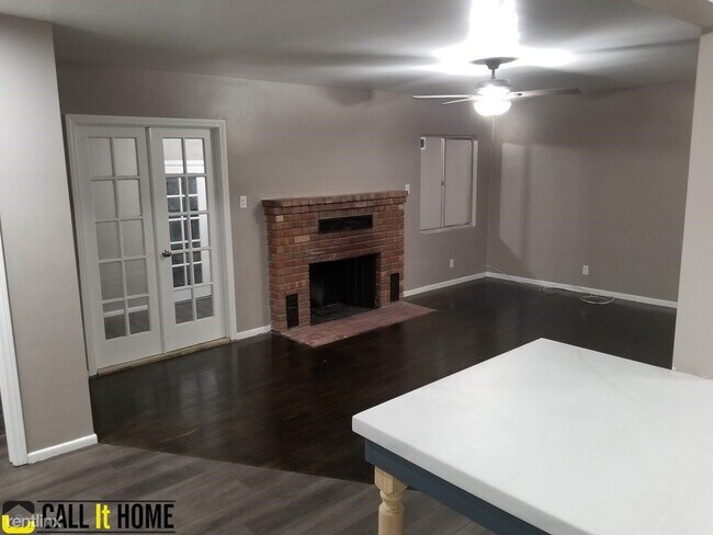 Foto del edificio - 4 br, 2 bath House - Oak Glen #Unit 1