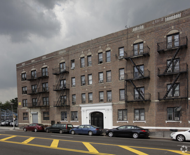 146-05 Hillside Ave, Jamaica, NY 11435 Apartments - Jamaica, NY ...