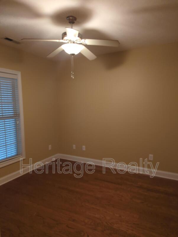 Building Photo - 655 Yorkland Way