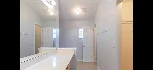 Building Photo - 16942 Cornerwood Dr