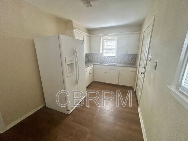 Foto del edificio - 2113 Avenue P