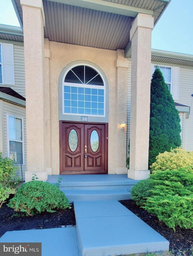 38 Wood Thrush Ave, Gloucester Township, NJ 08081 House Rental in