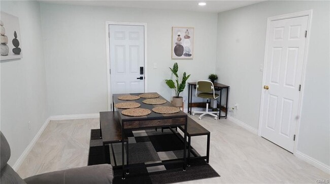 Foto del edificio - 12732 Woodbury Rd