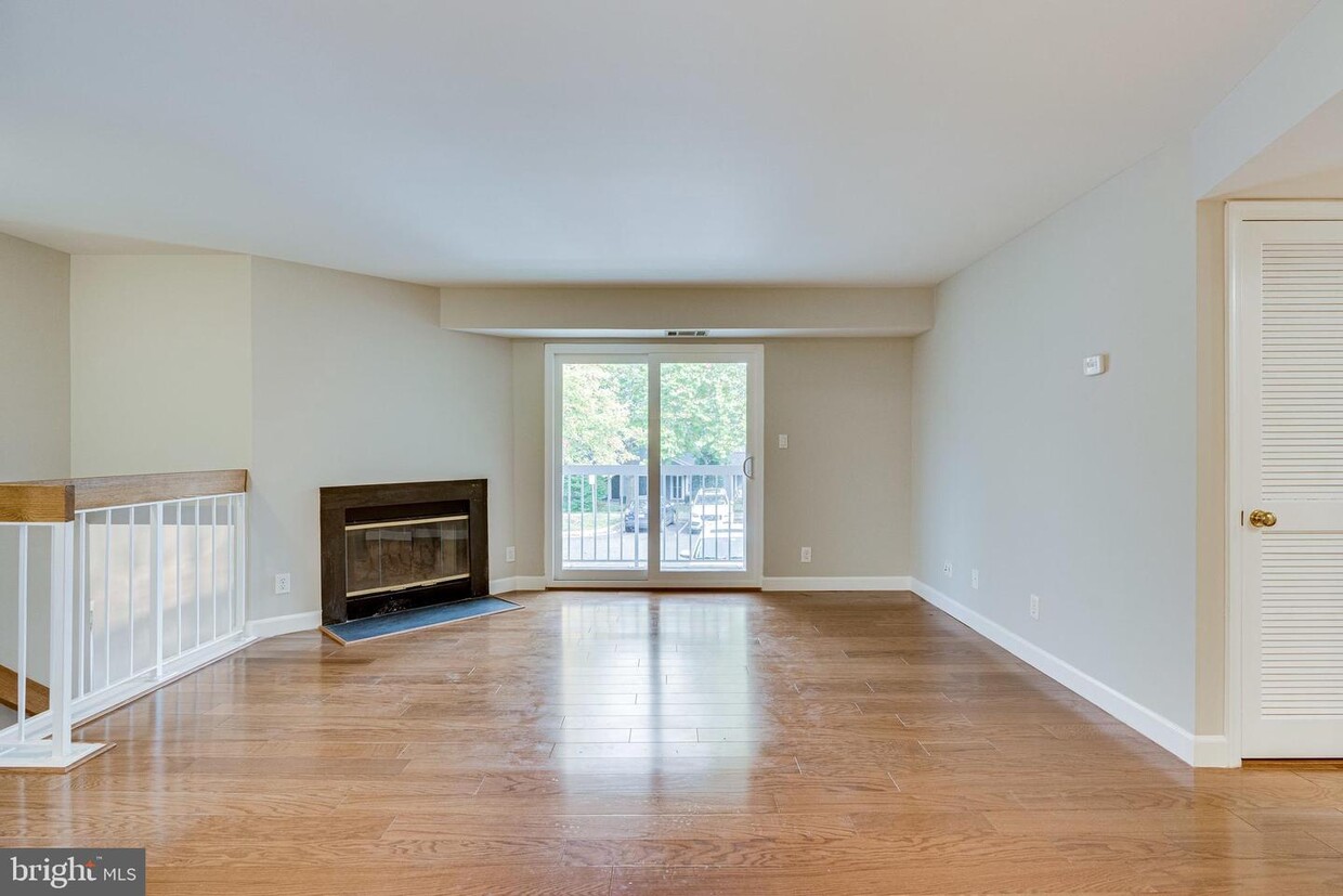Primary Photo - 13661 Orchard Dr