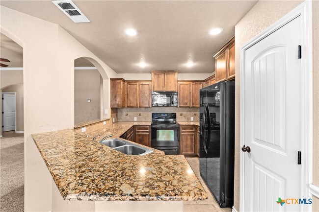 Building Photo - 707 Brooklyn Kay Dr