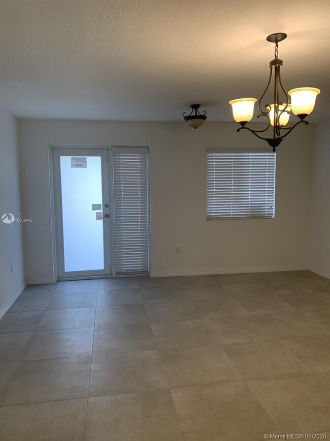 Foto del edificio - 13401 SW 268th St