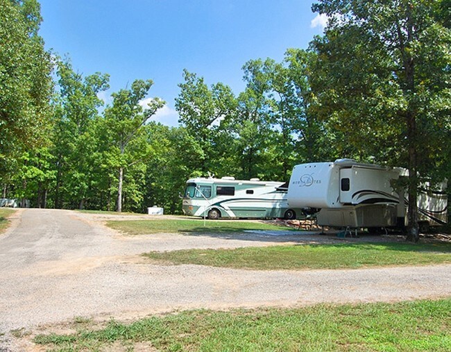 Cherokee Landing Campground Apartments in Middleton, TN