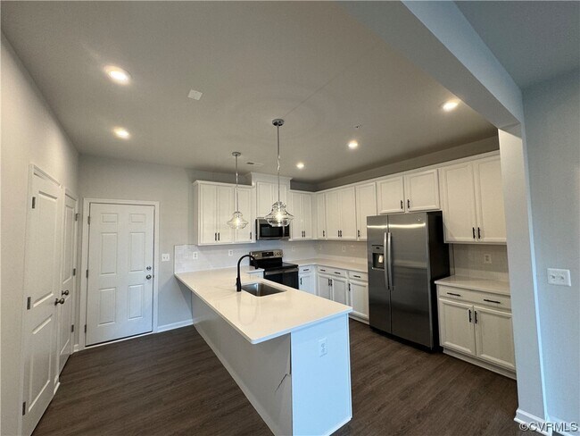 Foto del edificio - 13331 Coalfield Station Ln